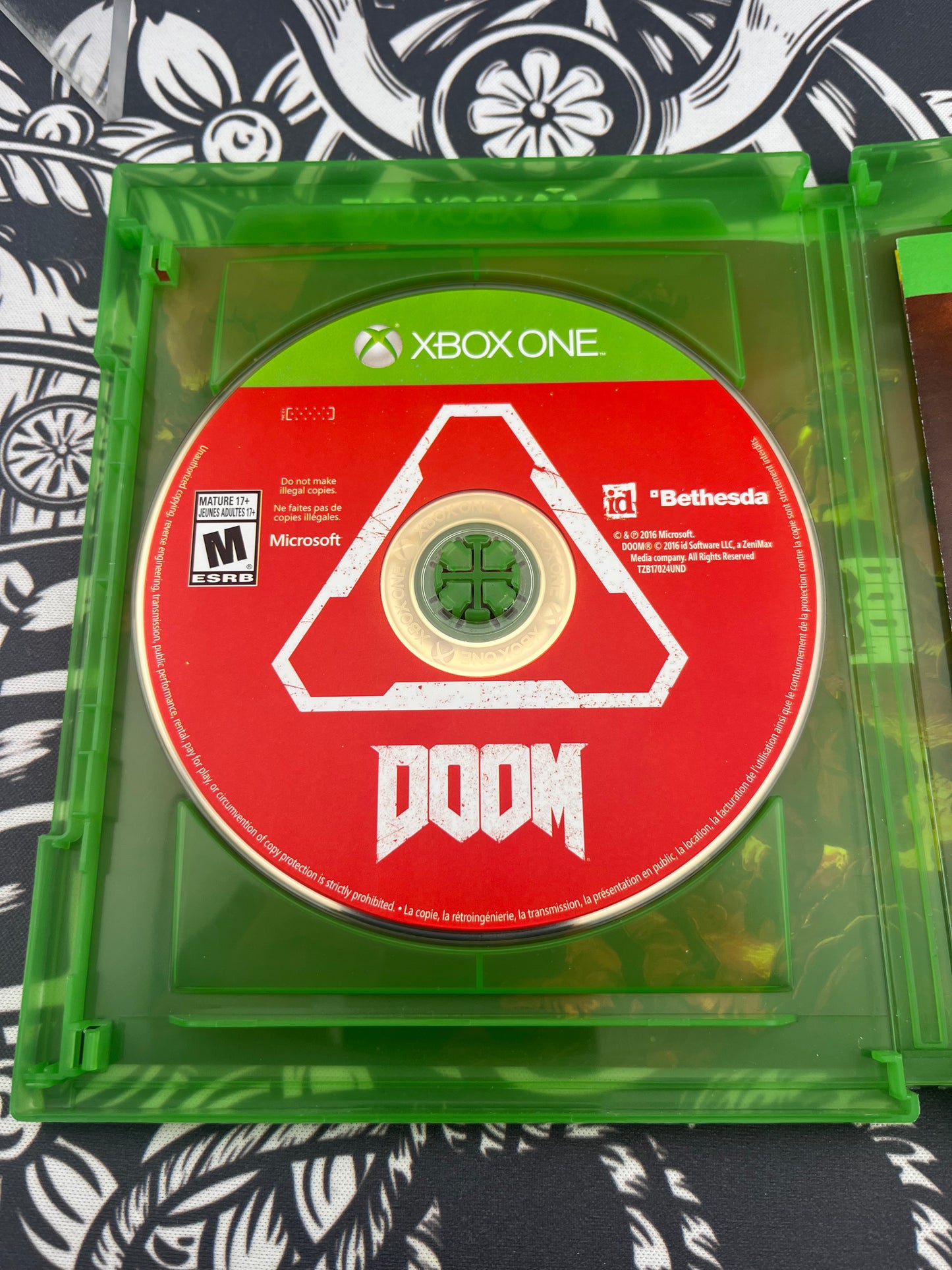 Doom Xbox One CIB