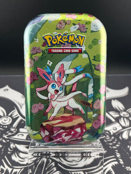 Prismatic Evolution Mini Tin - Sylveon