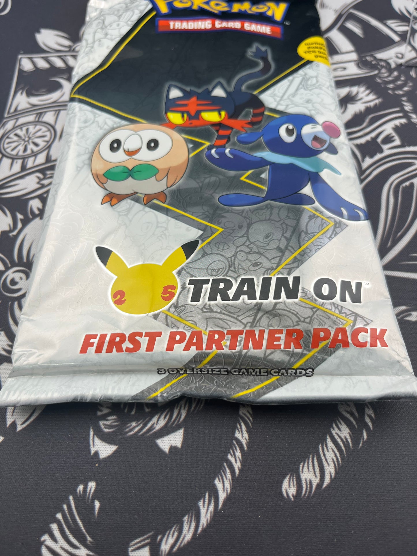 Pokemon TCG First Partner Pack ALOLA - 25th Anniversary Train On Oversize Cards