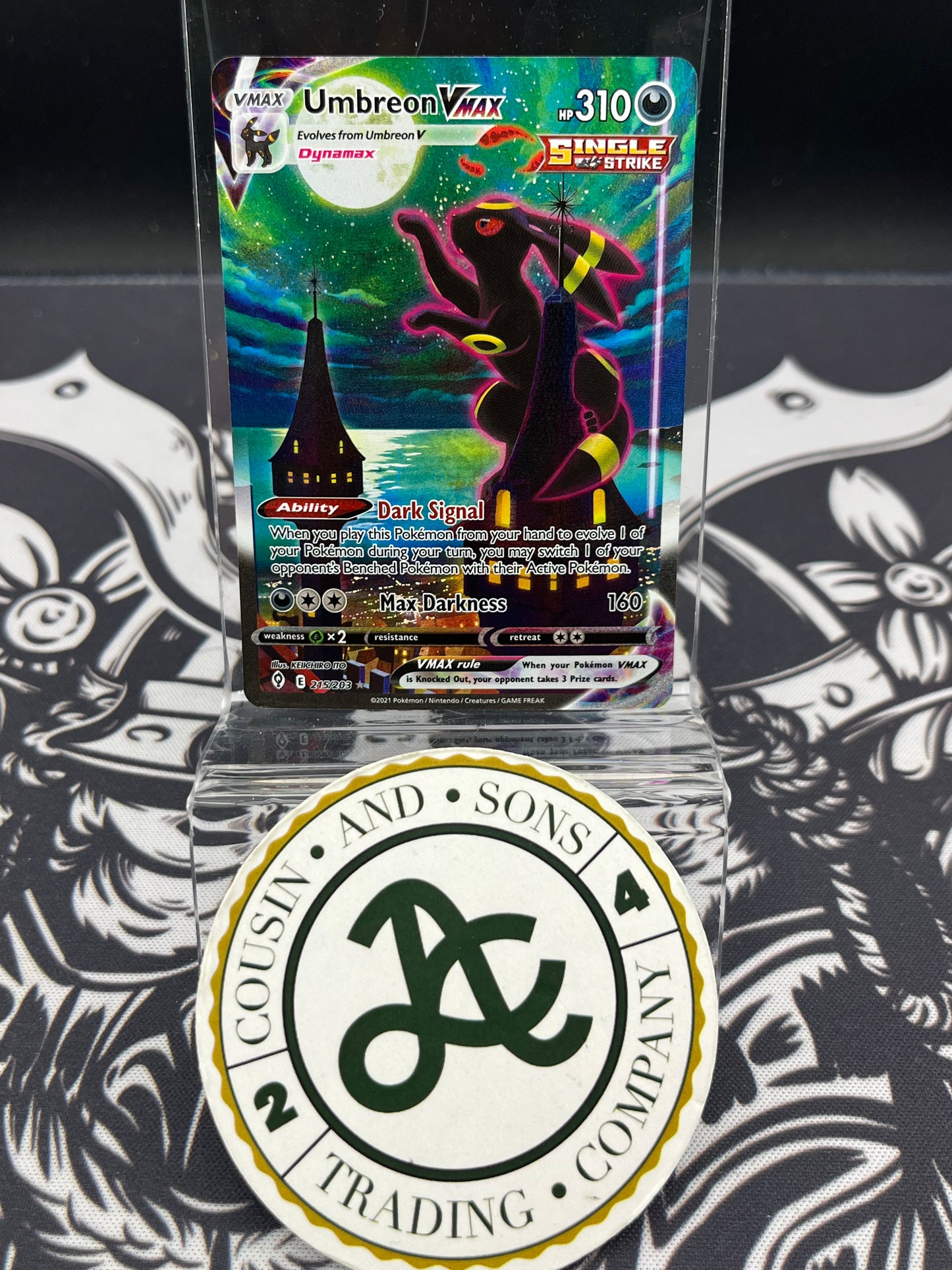 Umbreon Vmax 215/203 NM