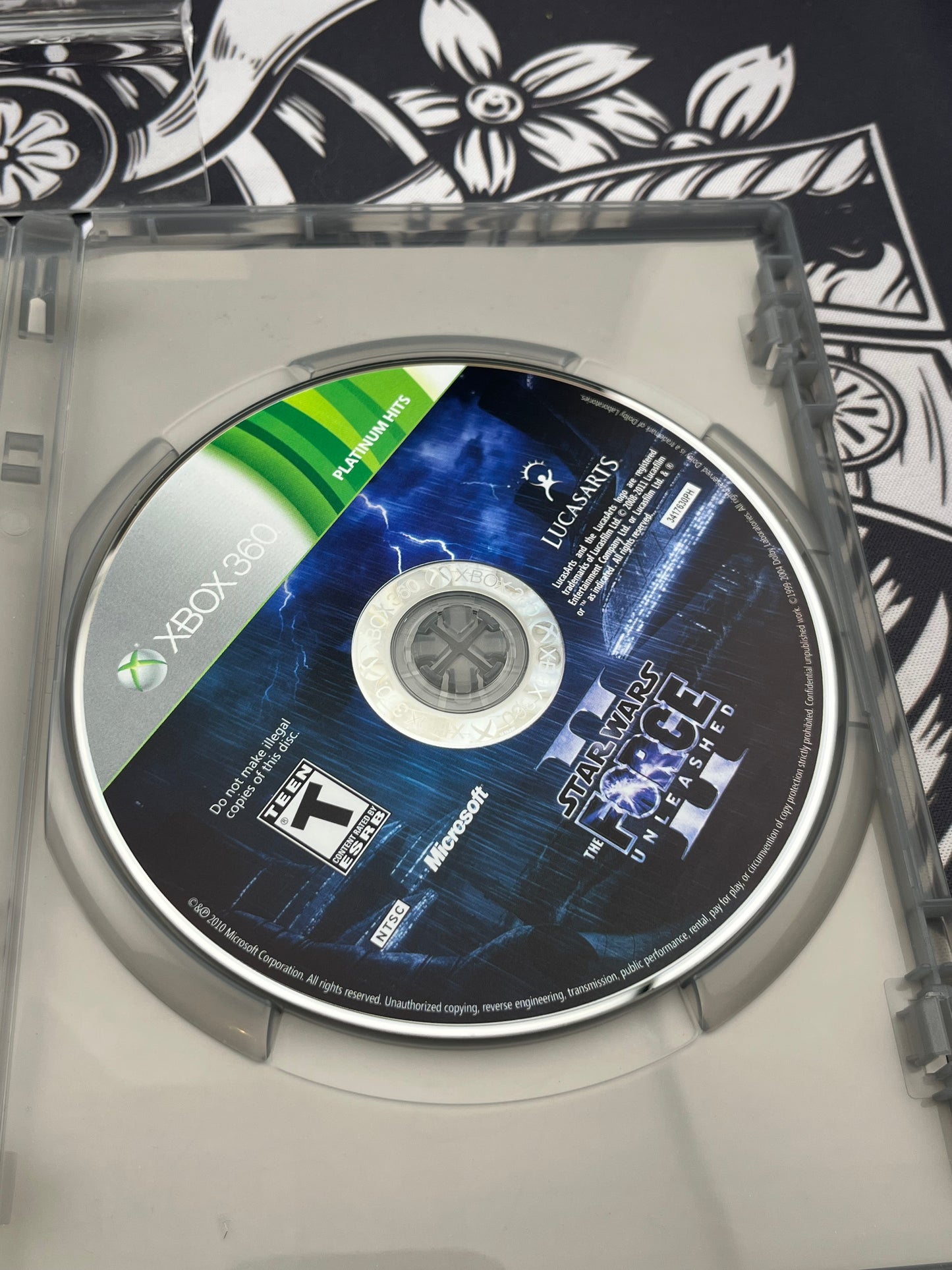 Star Wars the Force Unleashed 2 Platinum Hits Xbox 360 CIB