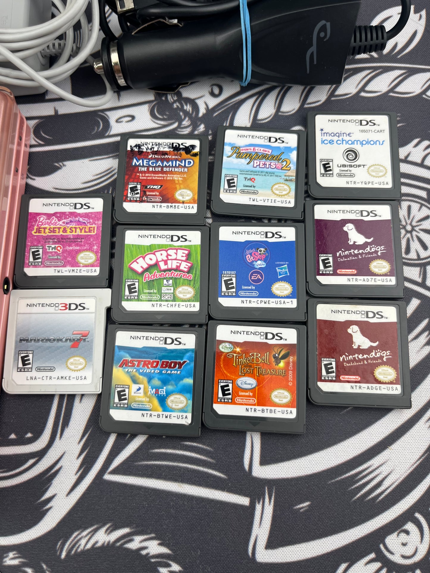 Pink 3DS with 10 Games