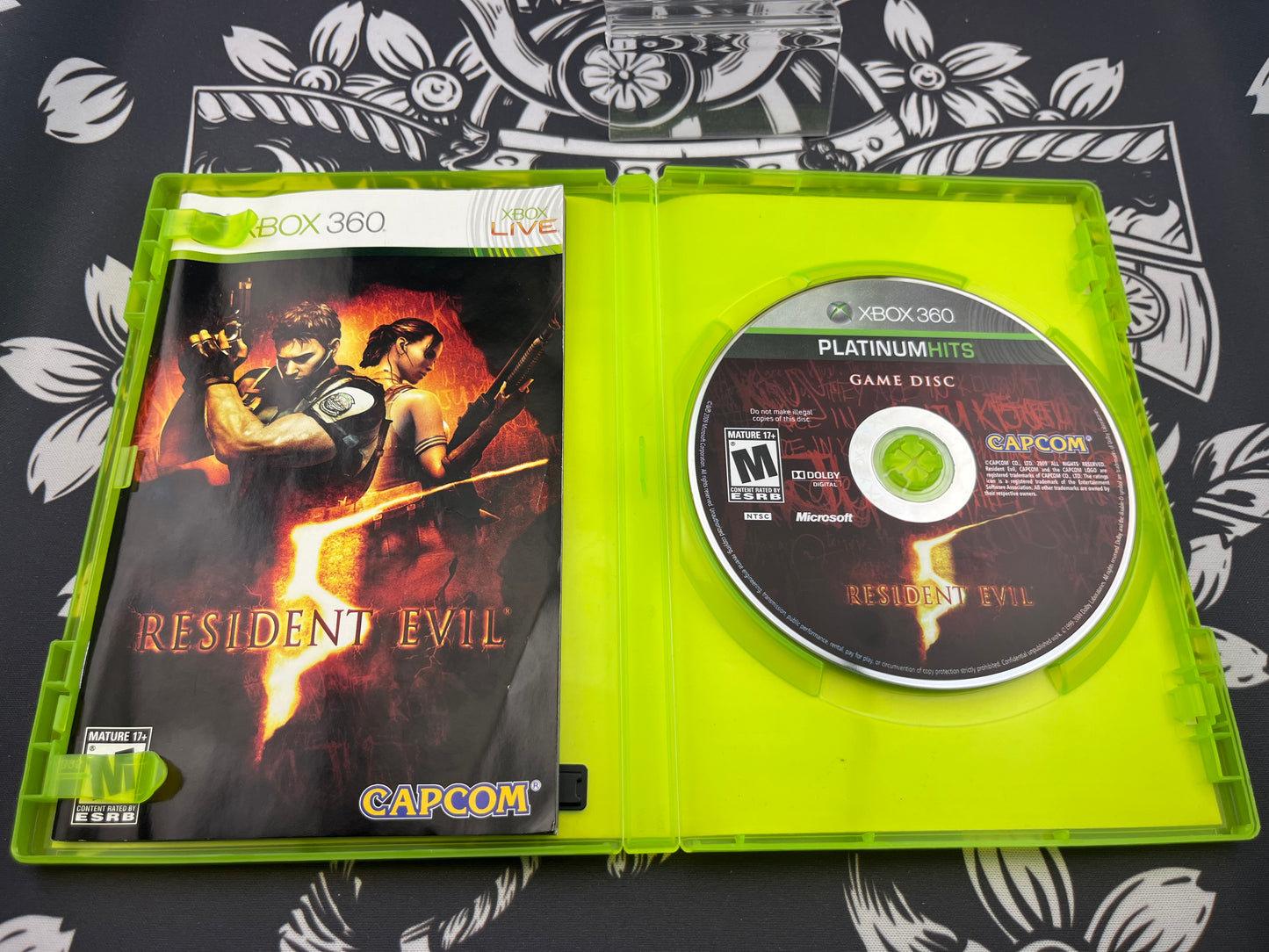 Resident Evil 5 Xbox 360 CIB