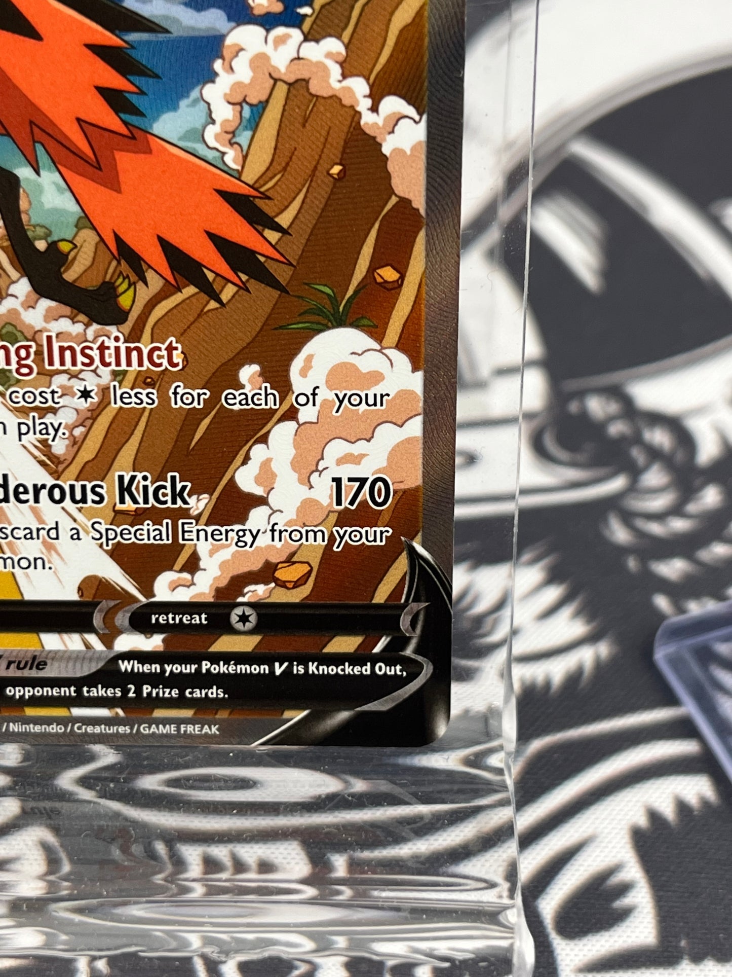 Galarian Zapdos V 174/198 Alternative Art NM