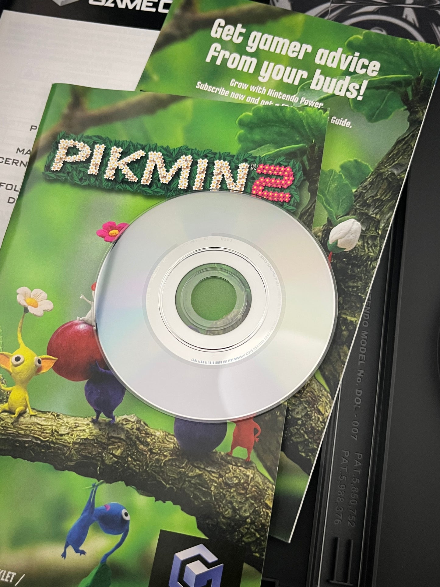Pikmin 2 GameCube GC (NA - CAD Region edition - Bilingual ) CIB