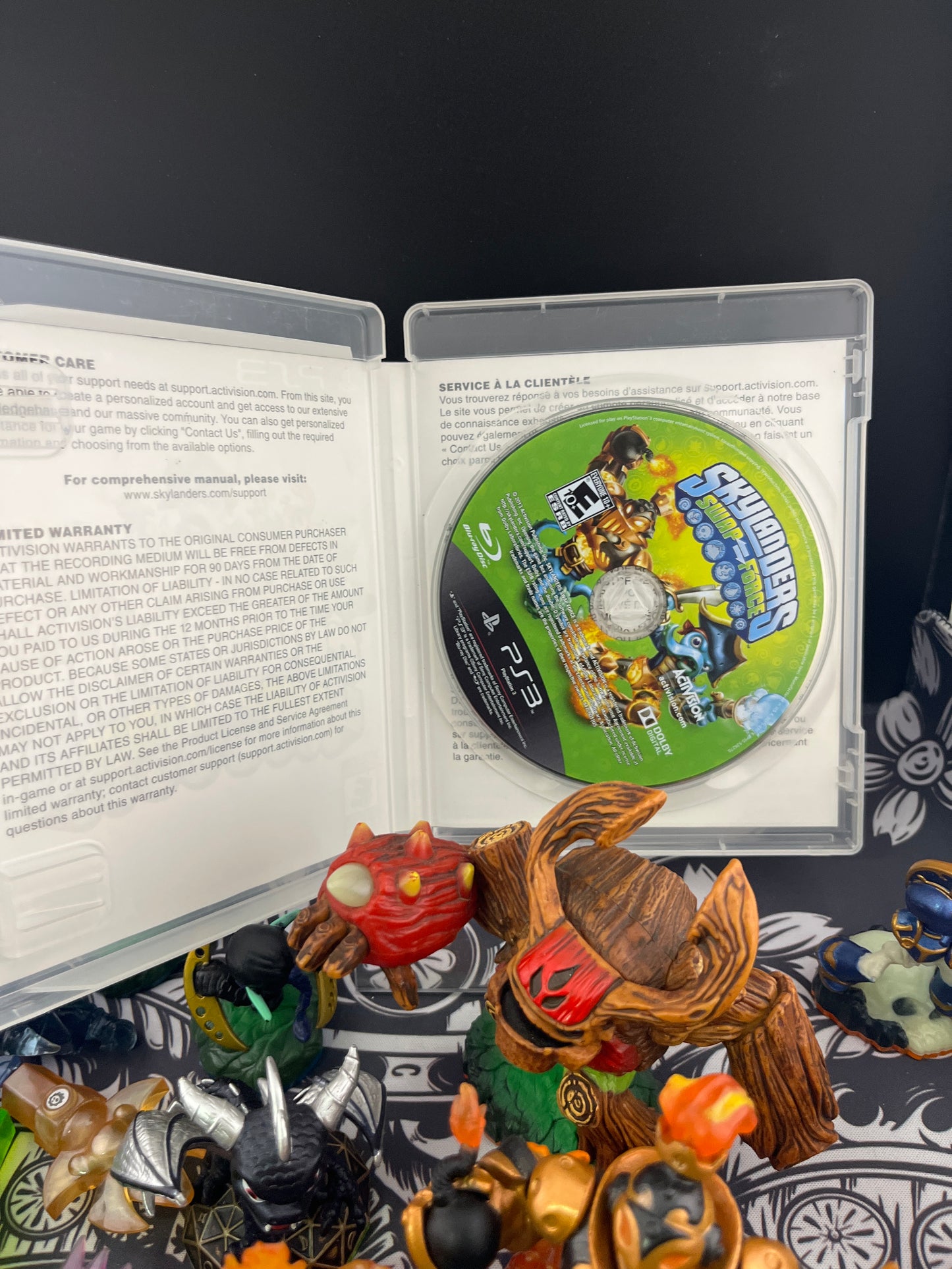 Skylander Swap Force PS3 no manual w/ 10+ figures