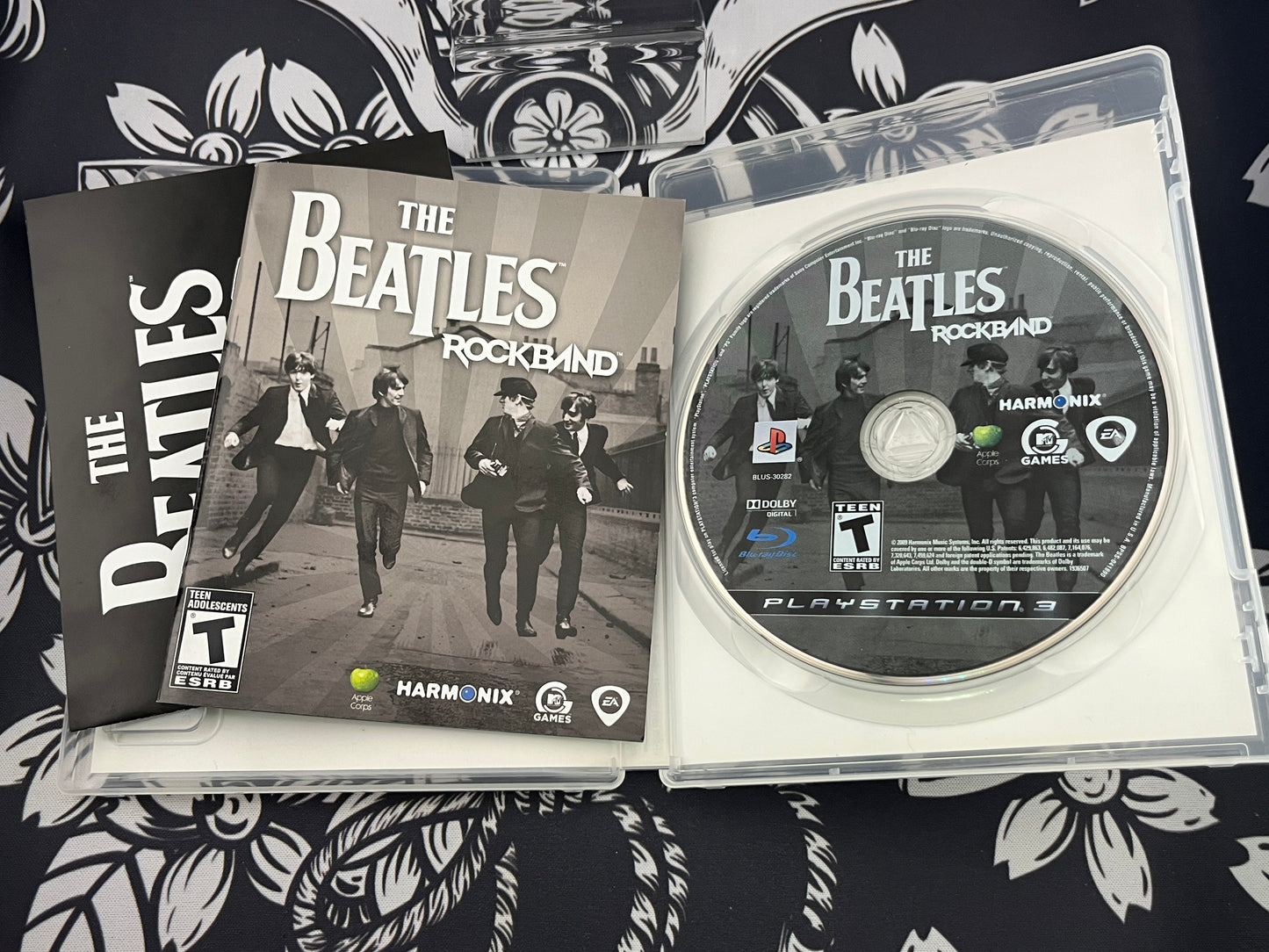 The Beatles Rockband PS3 CIB
