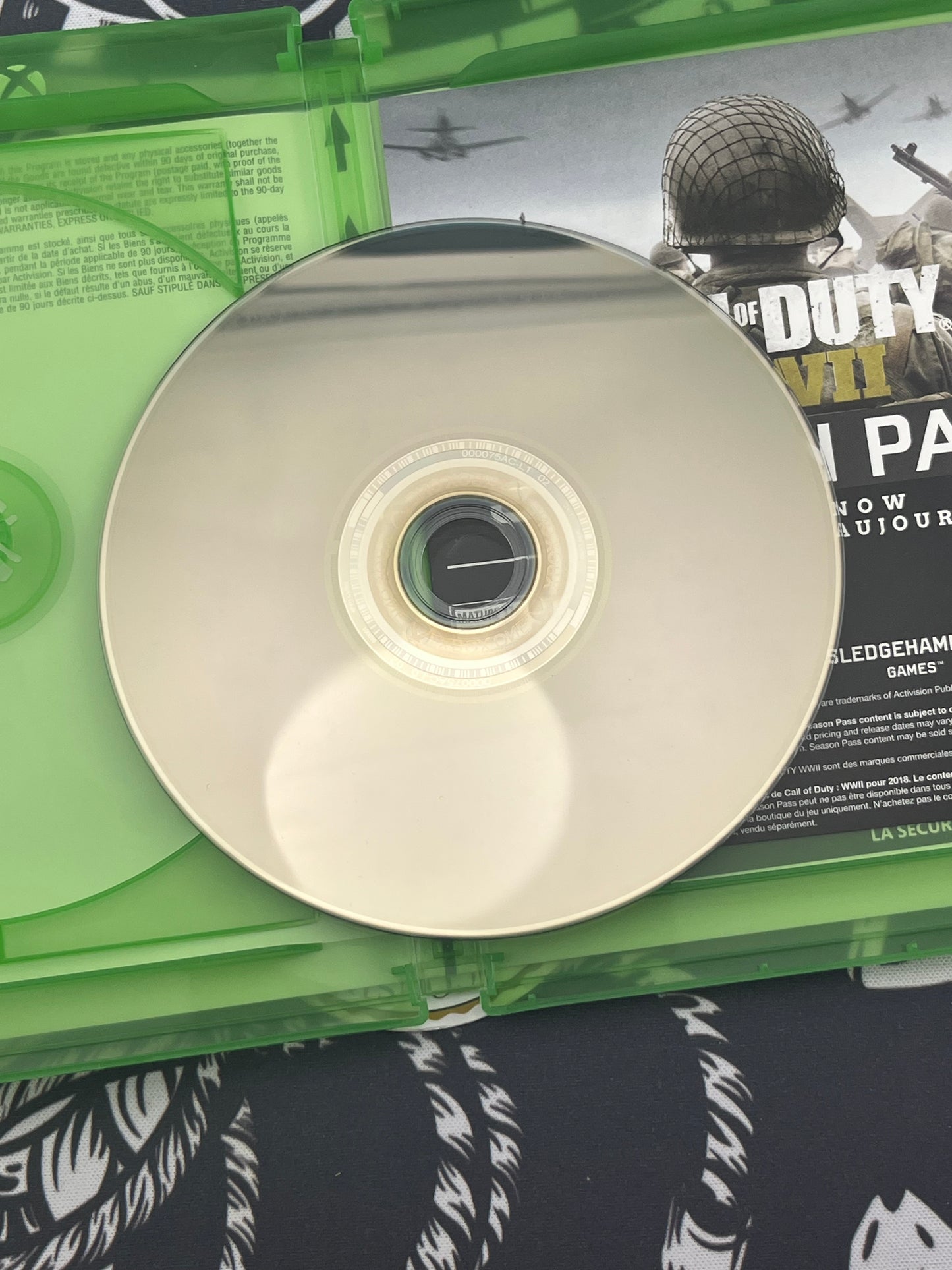 Call of Duty WW2 Xbox One CIB