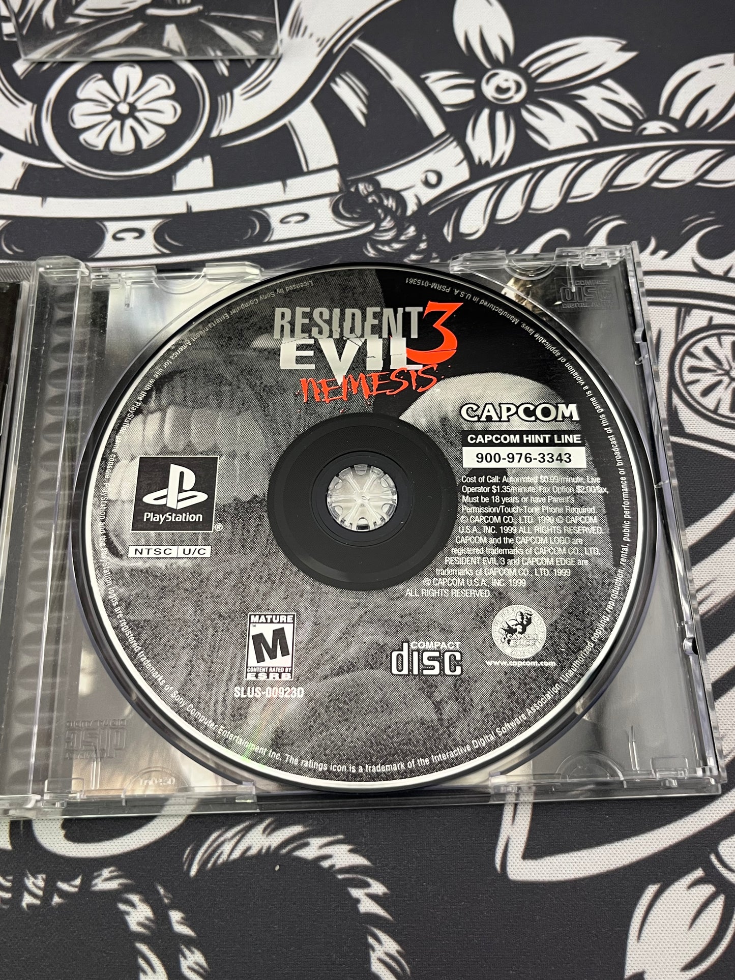 Resident Evil 3 Nemesis PS1 CIB