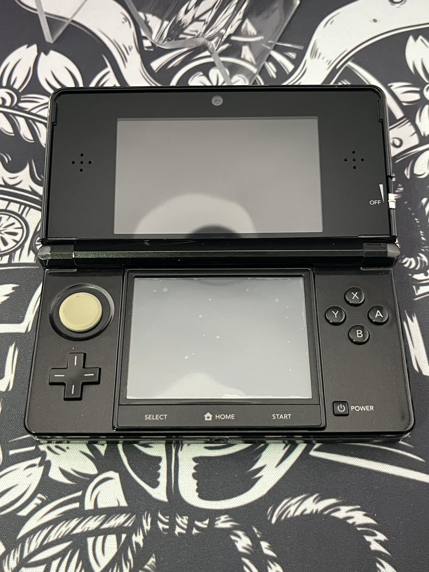 Cosmo Black 3DS Console CIB (No Game Included)
