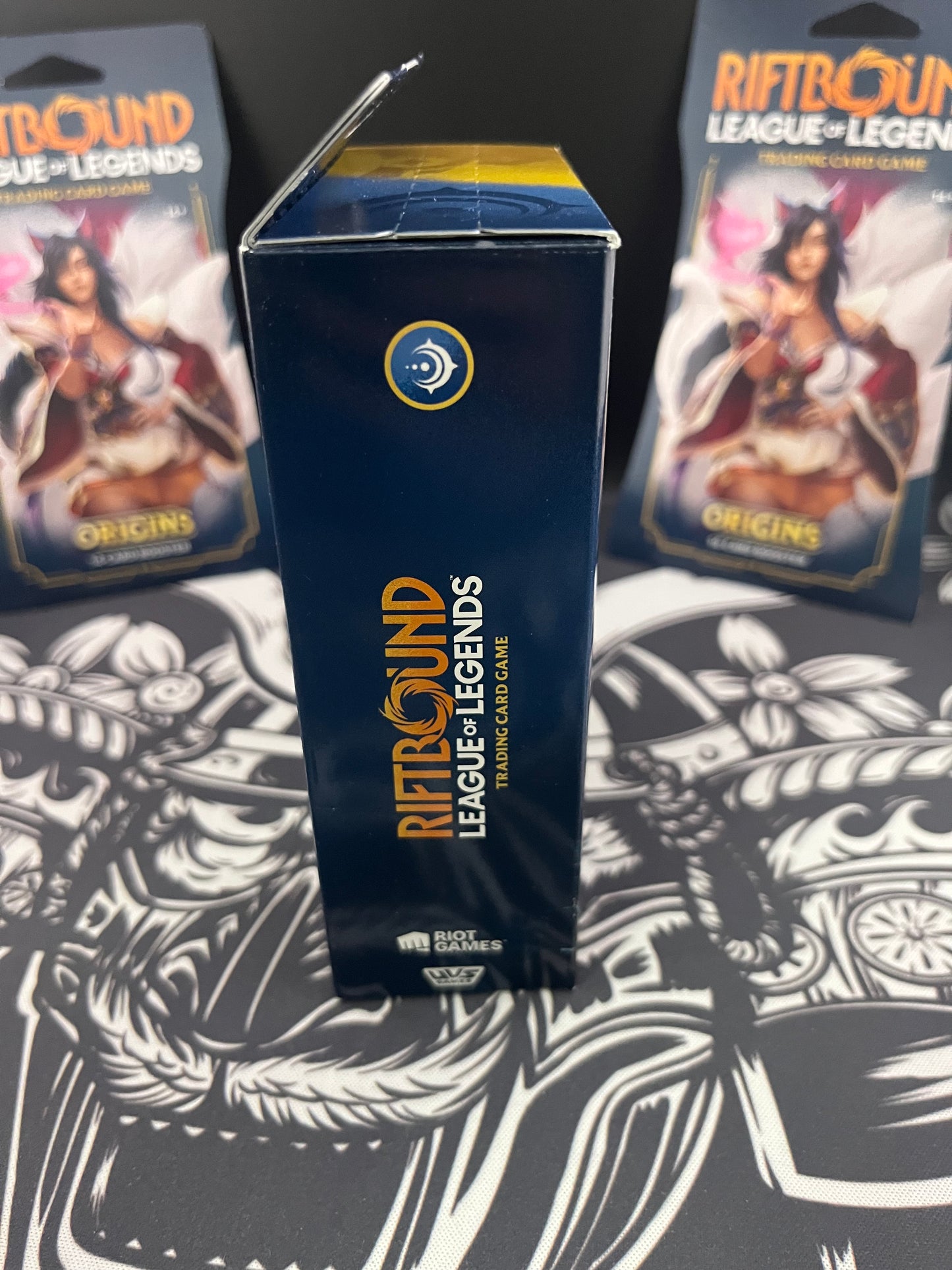 Riftbound League of Legends TCG Champion Deck Viktor + 2 Single Booster packs