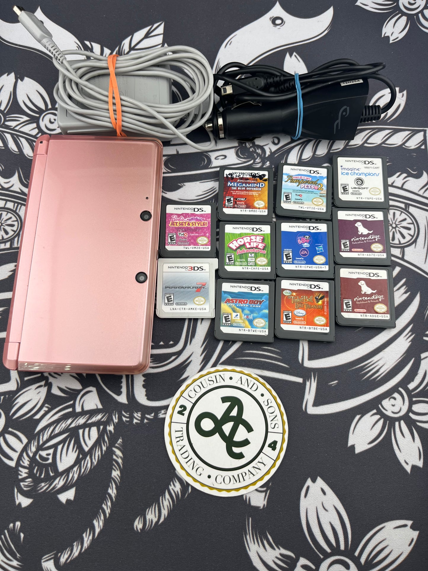 Pink 3DS with 10 Games