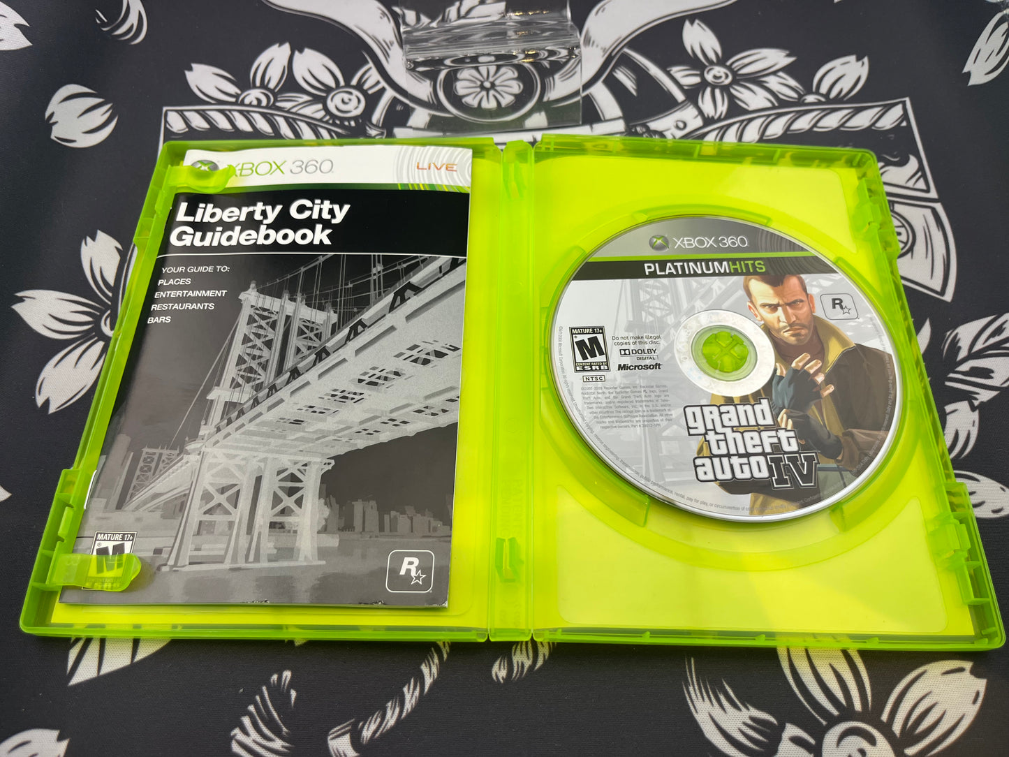 Grand Theft Auto IV GTA 4 PH Xbox 360 No Map