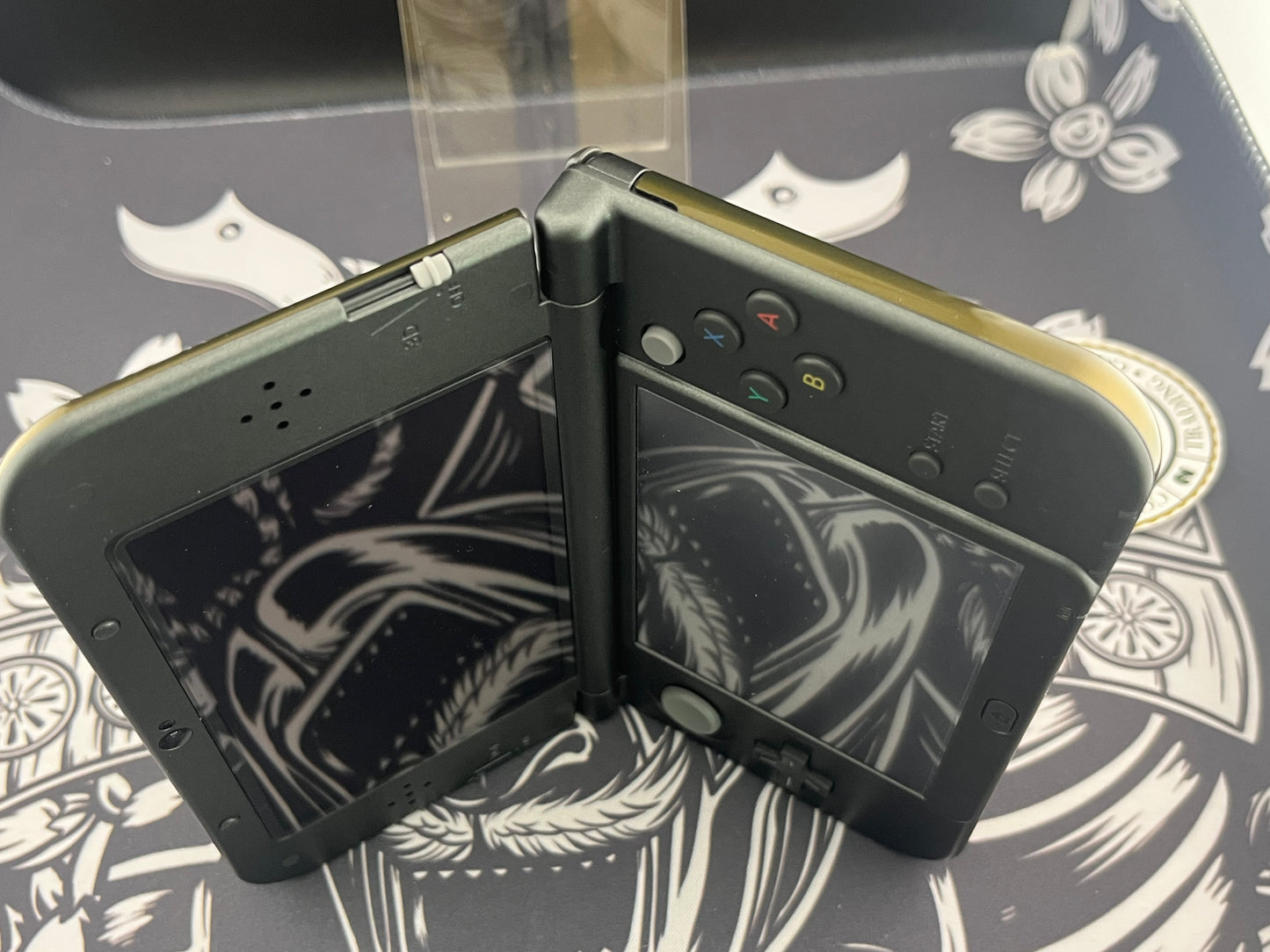 ‘New’ Nintendo 3DS XL Majora's Mask Limited Edition Nintendo 3DS + Sealed Major’s mask Game + Original Charger