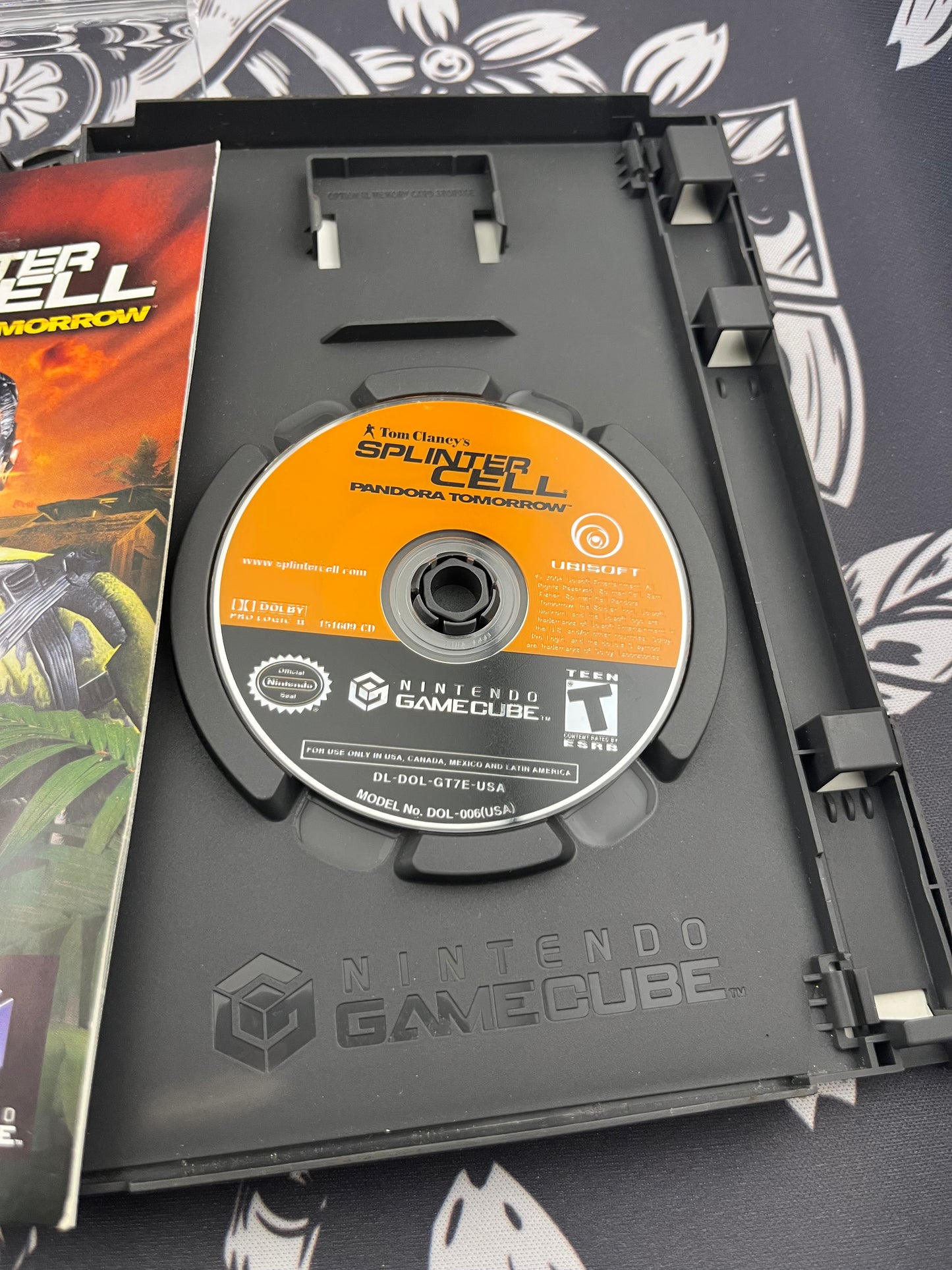 Splinter Cell Pandora Tomorrow GameCube CIB