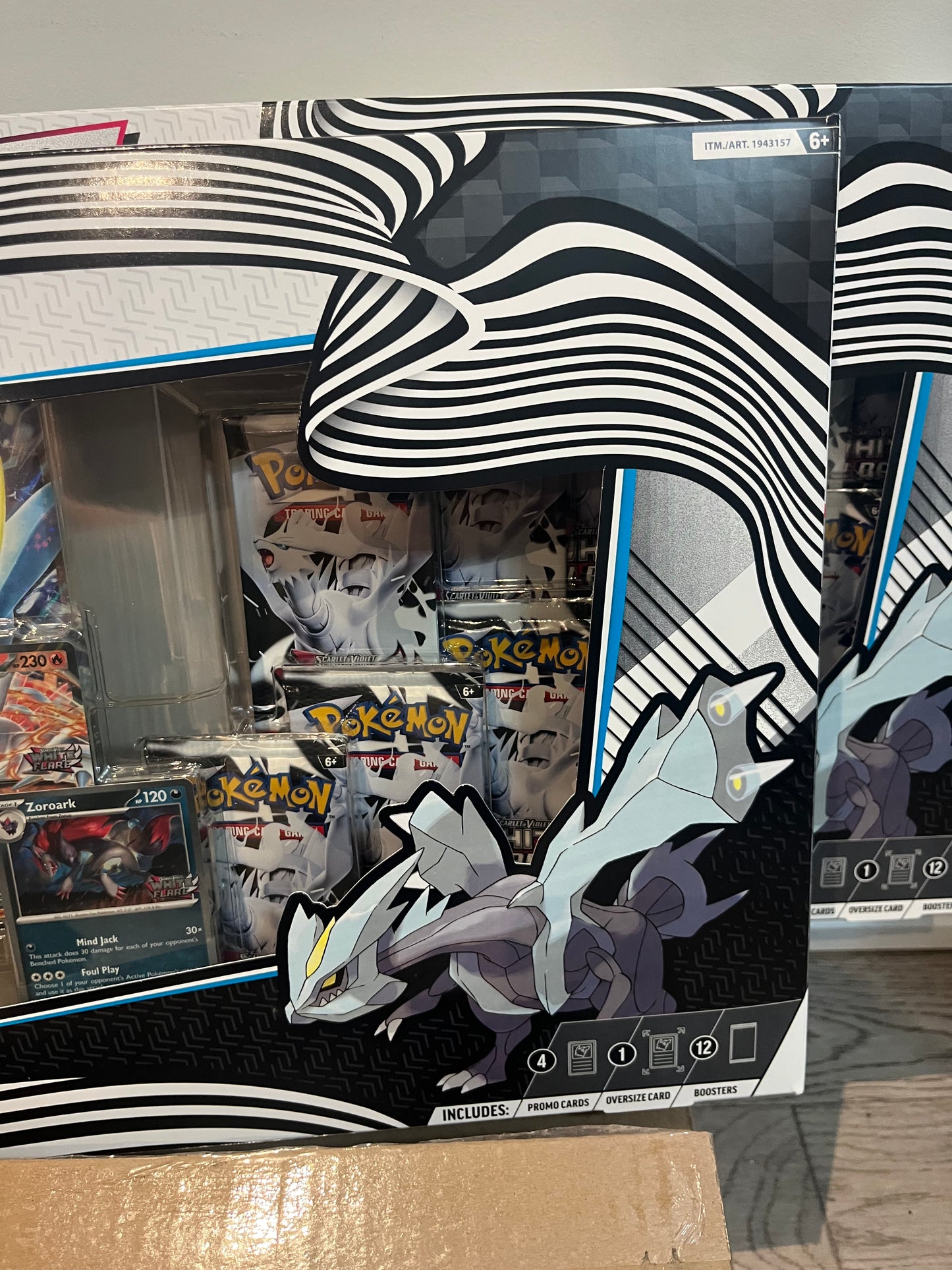 Black Bolt White Flare Heavy Hitters (2 Units) - Factory Sealed BNIB