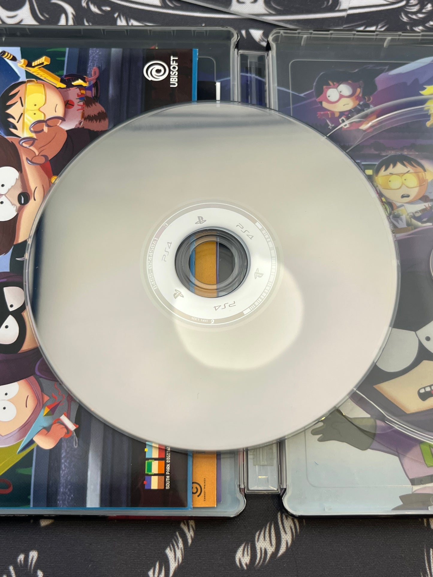 The South Park The Fractured but Whole Steelbook PS4 CIB