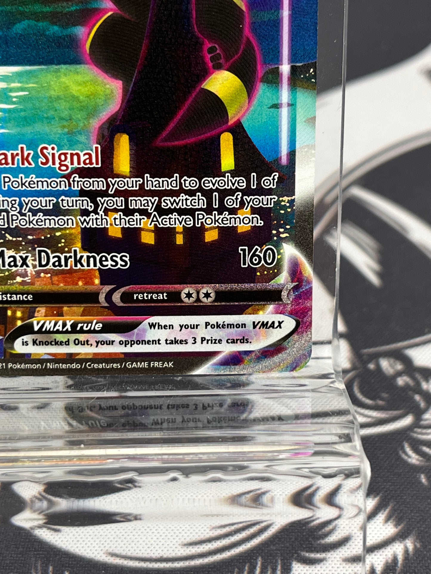 Umbreon Vmax 215/203 NM