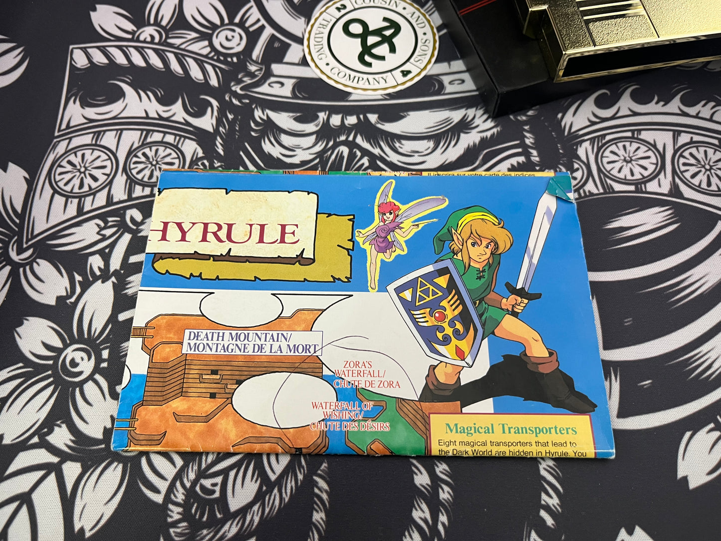 The Legend of Zelda (1987) Gold NES CIB + Map