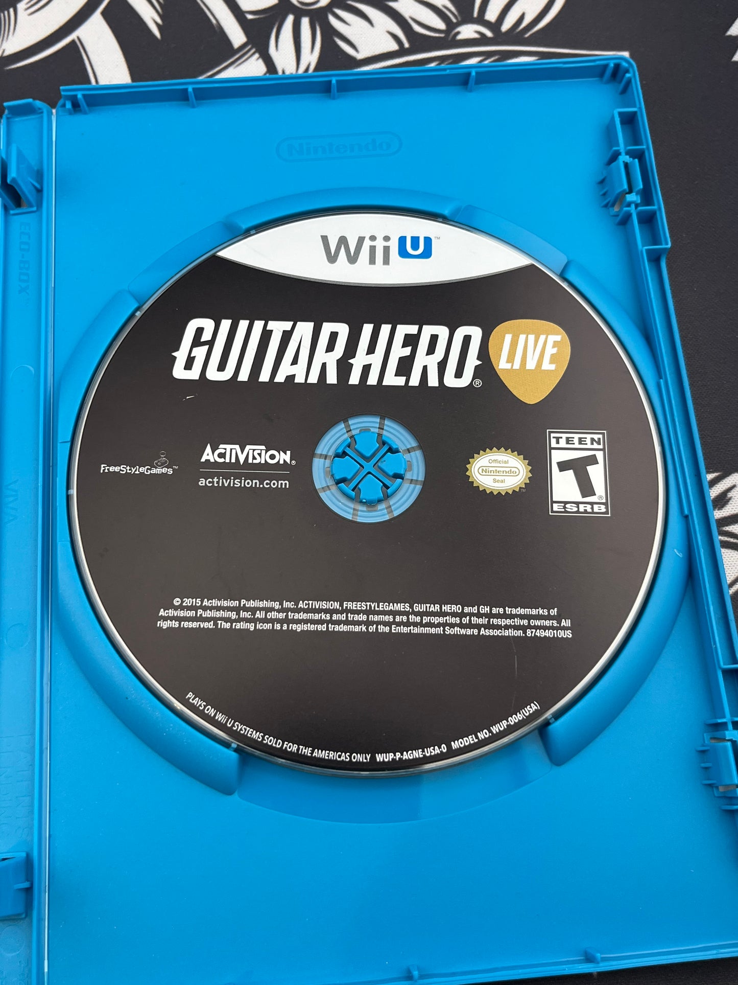 Guitar Hero Live Wii U CIB