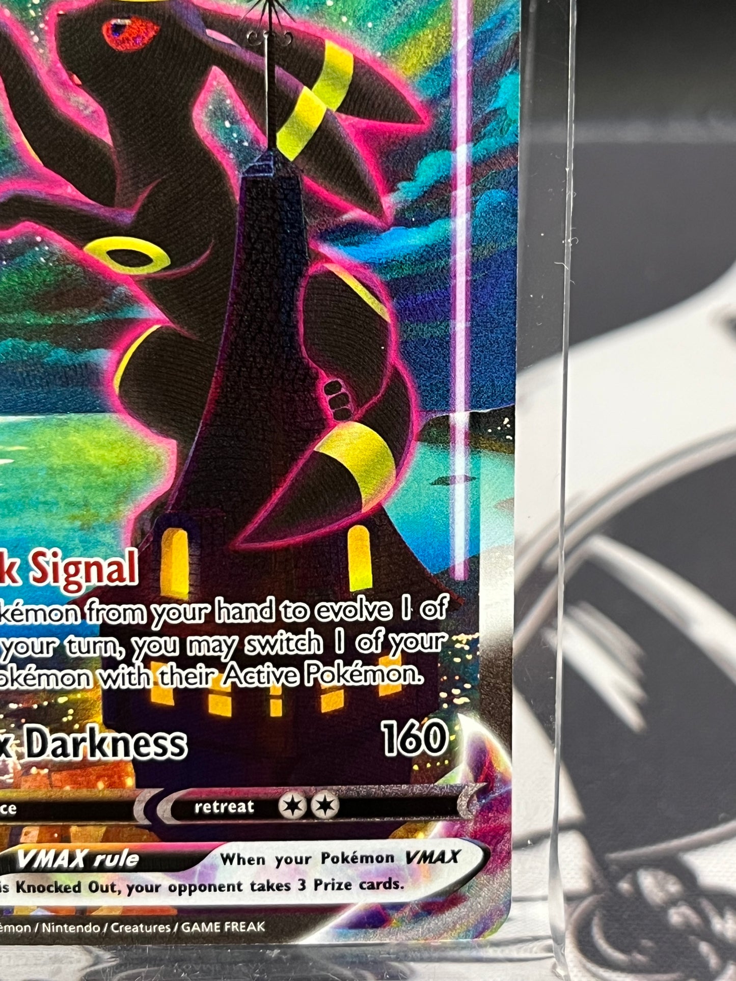 Umbreon Vmax 215/203 NM