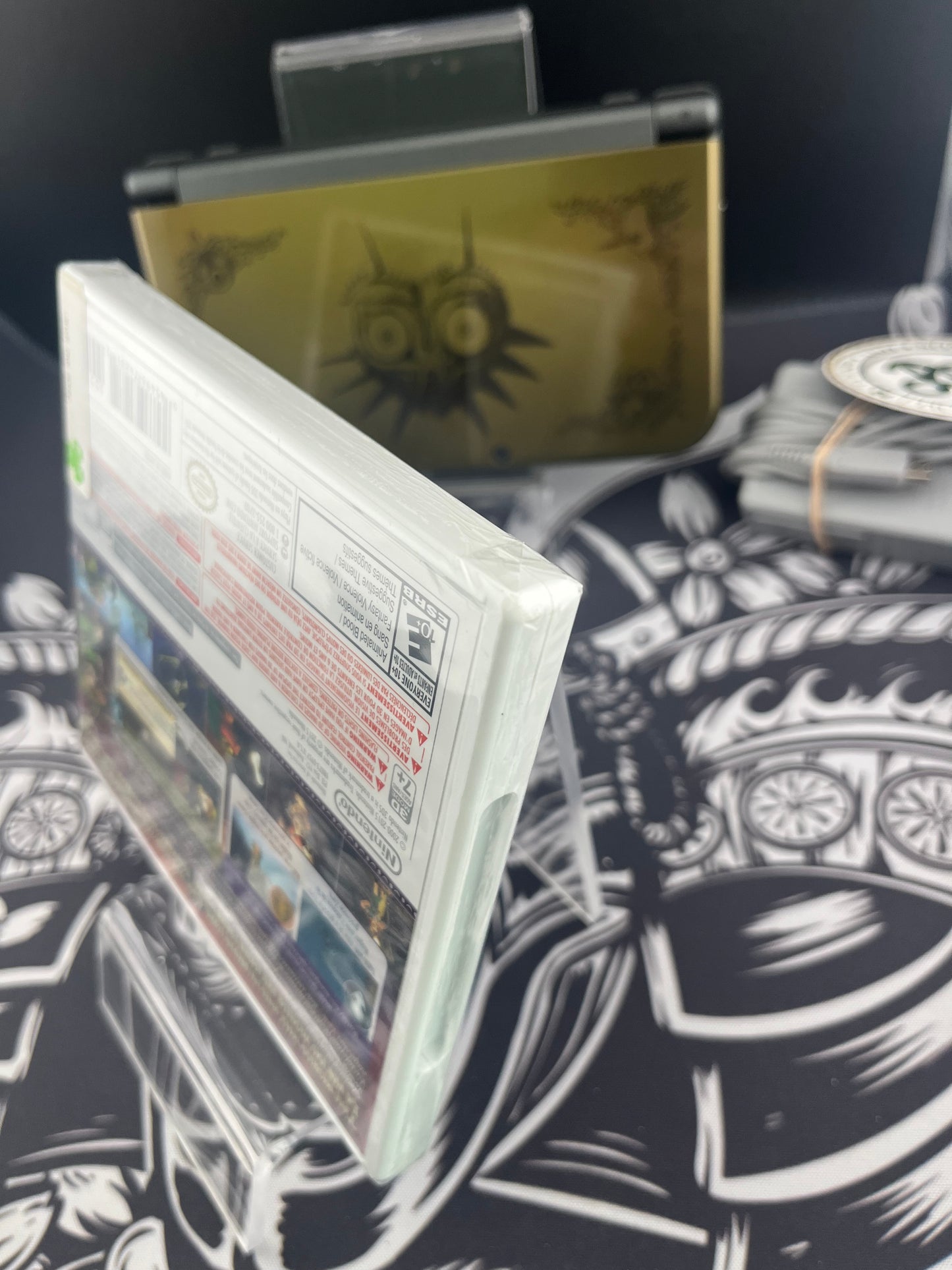 ‘New’ Nintendo 3DS XL Majora's Mask Limited Edition Nintendo 3DS + Sealed Major’s mask Game + Original Charger