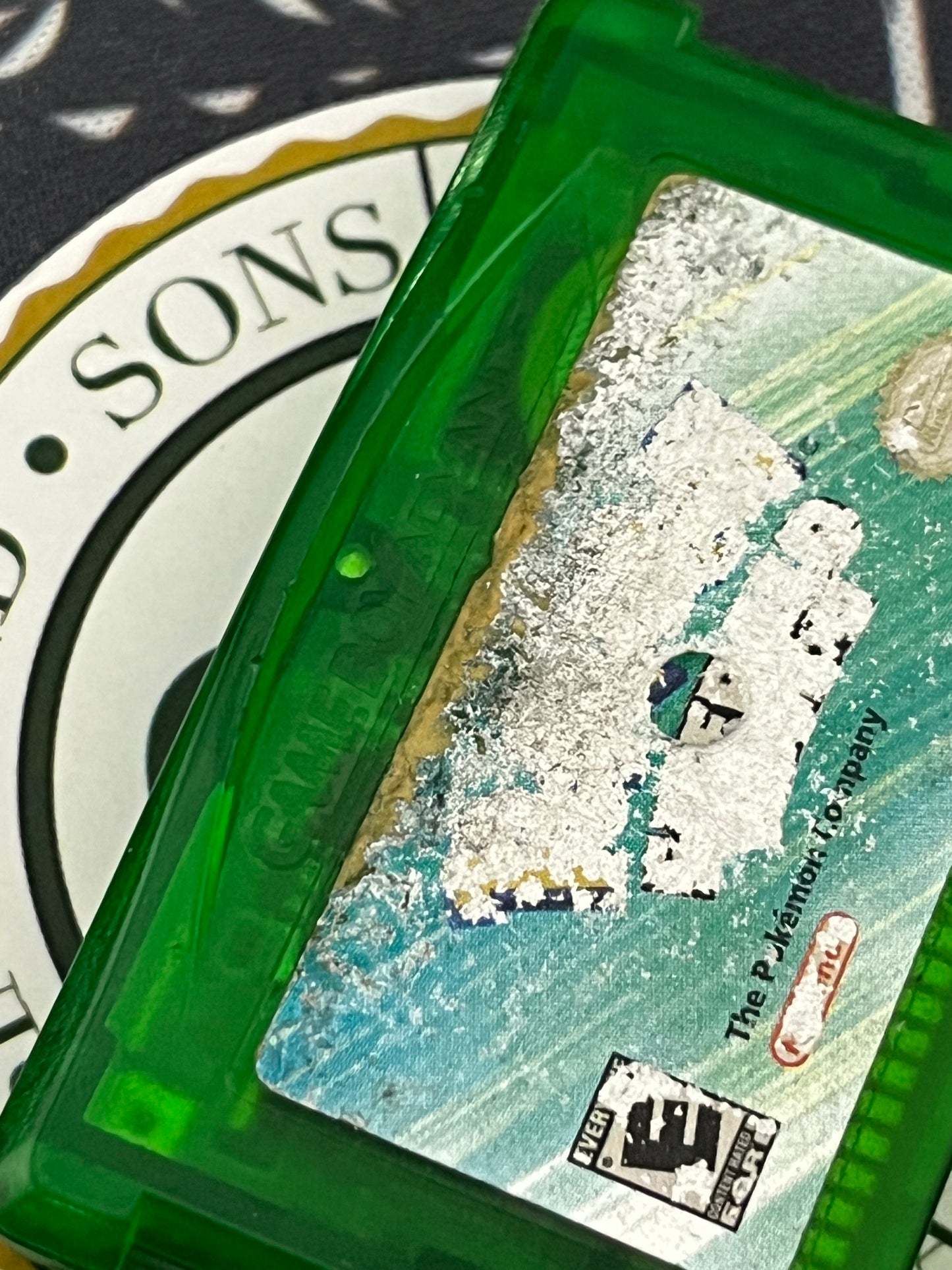 Pokémon Emerald GBA (okay label)