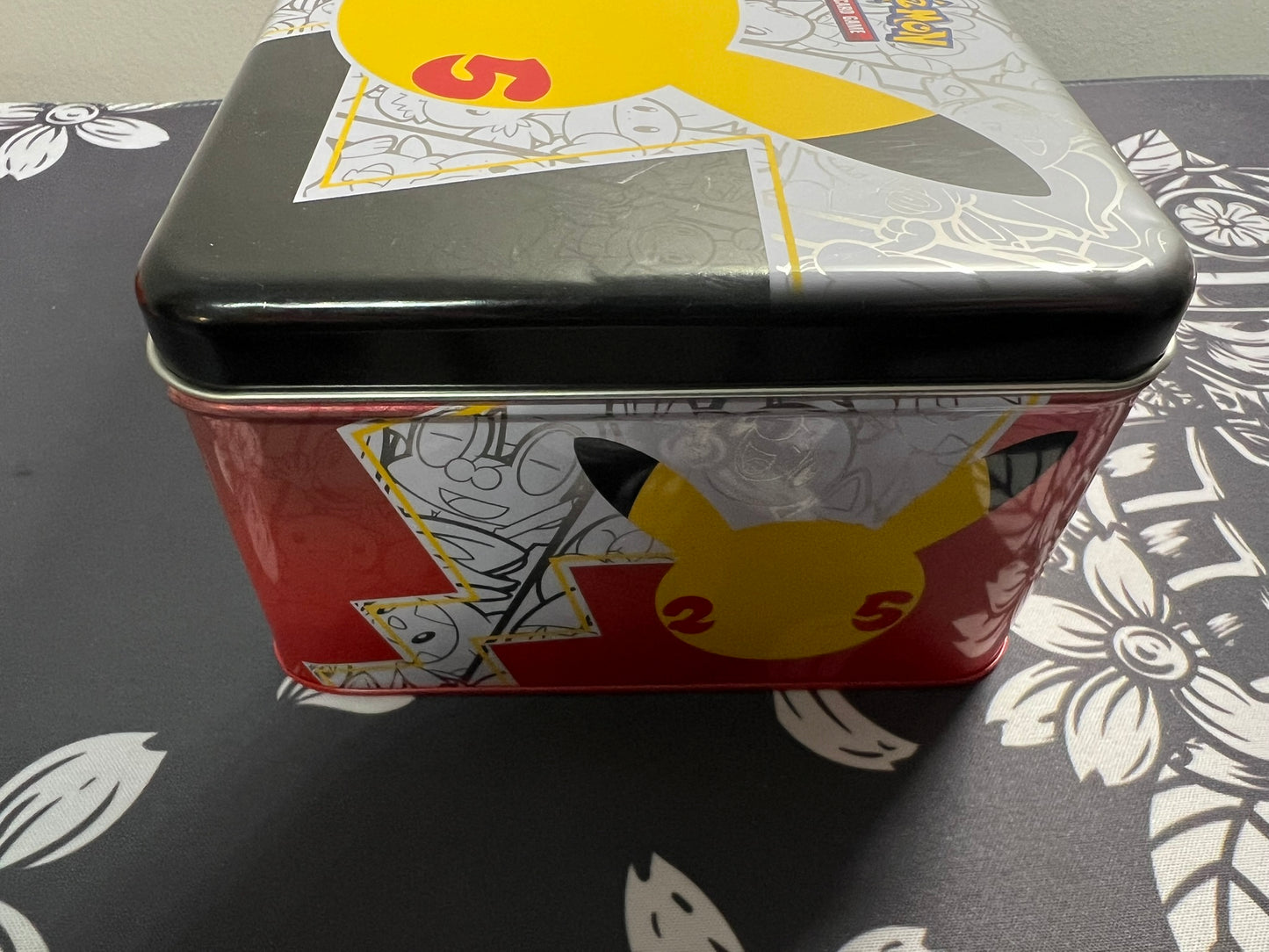 Pokémon Pikachu 25th Anniversary Collectors Tin Lunchbox [Empty]