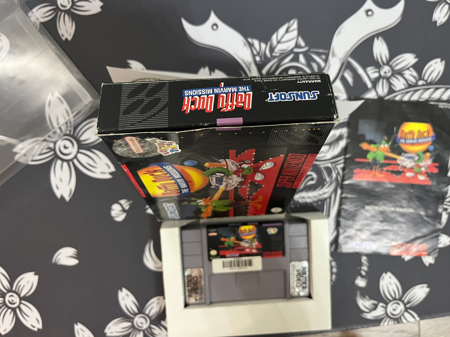 Daffy Duck SNES CIB