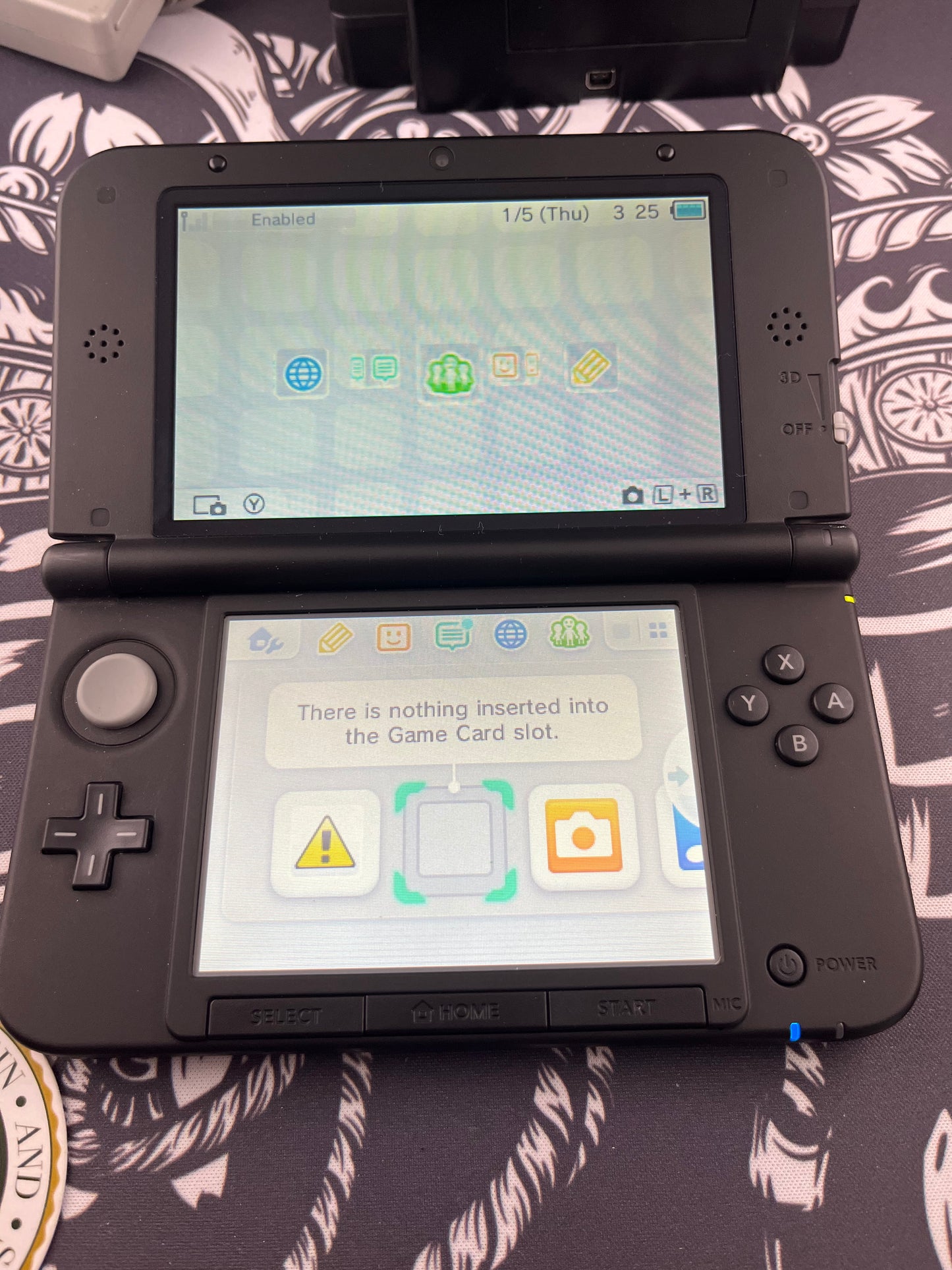 Black 3DS XL With 2 games