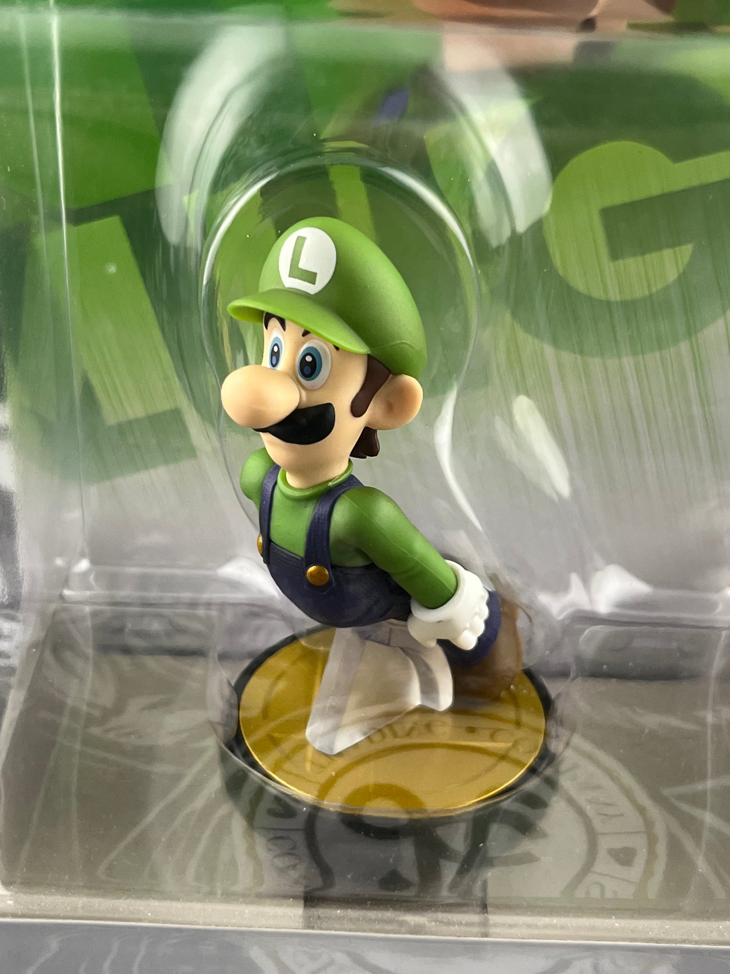 Luigi Super Smash Amiibo