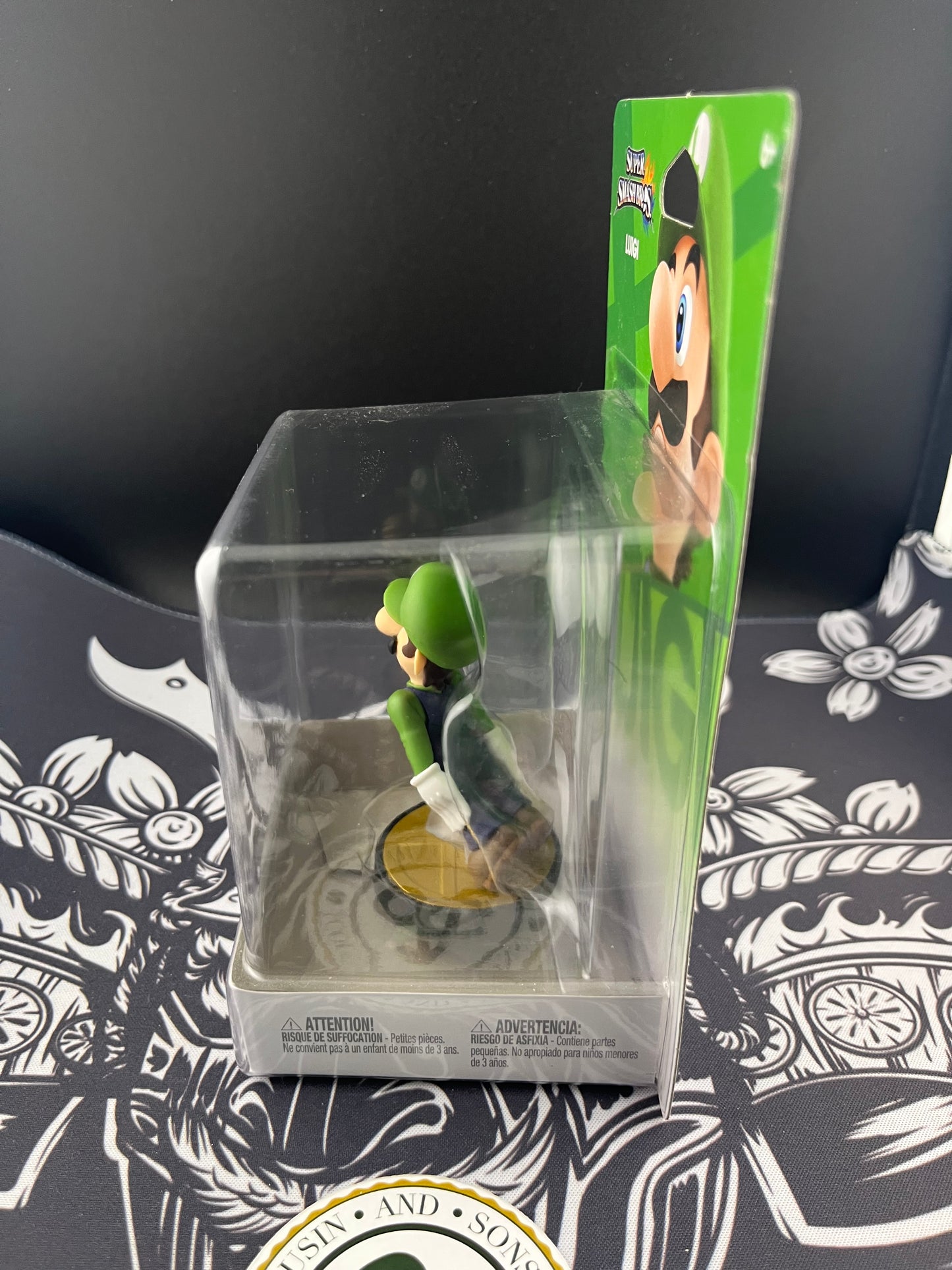 Luigi Super Smash Amiibo