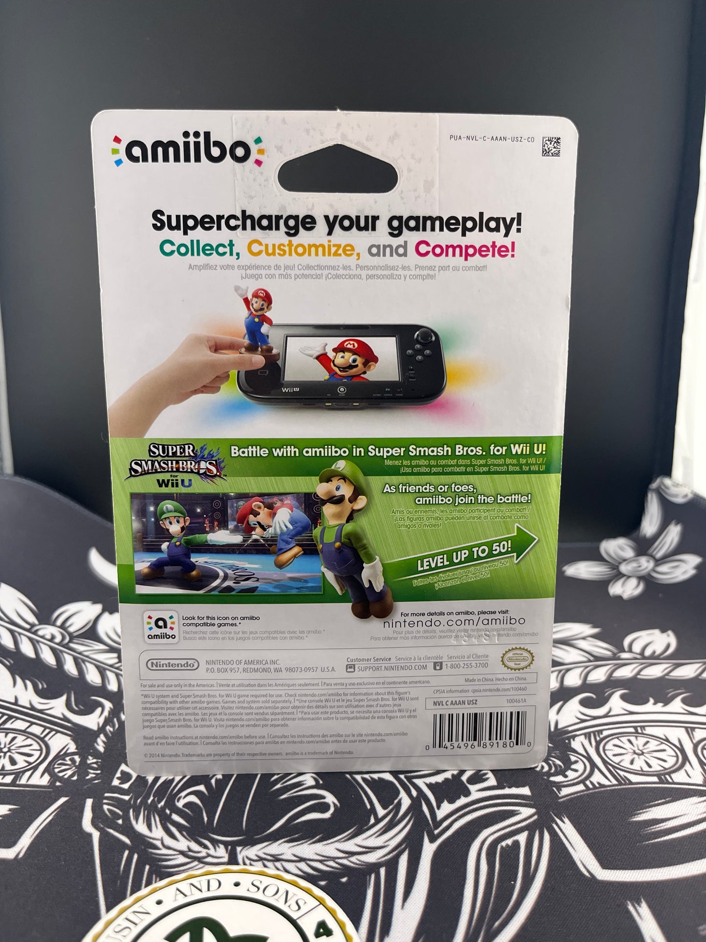 Luigi Super Smash Amiibo