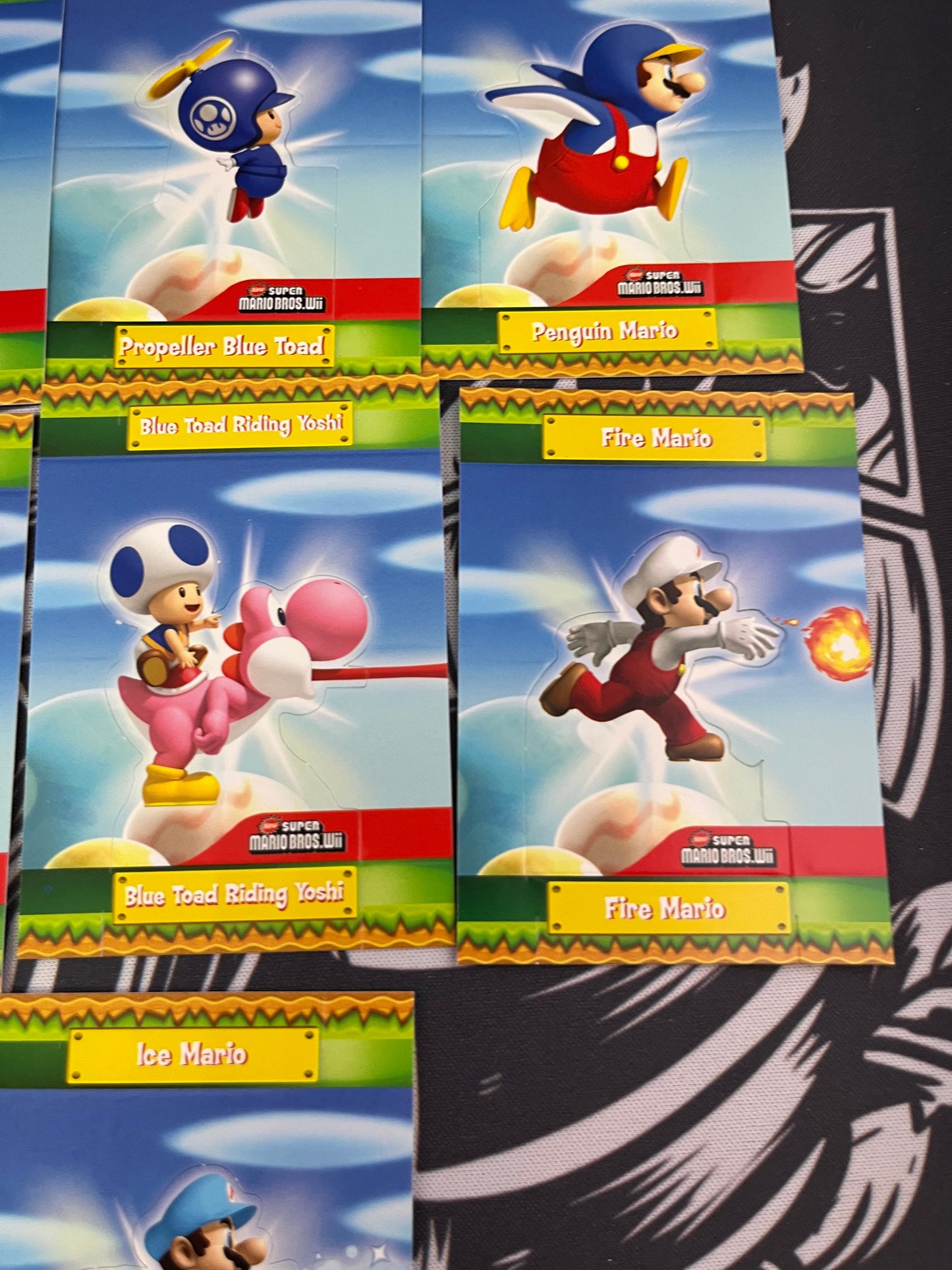 Super Mario Bros Wii Standee 10/10