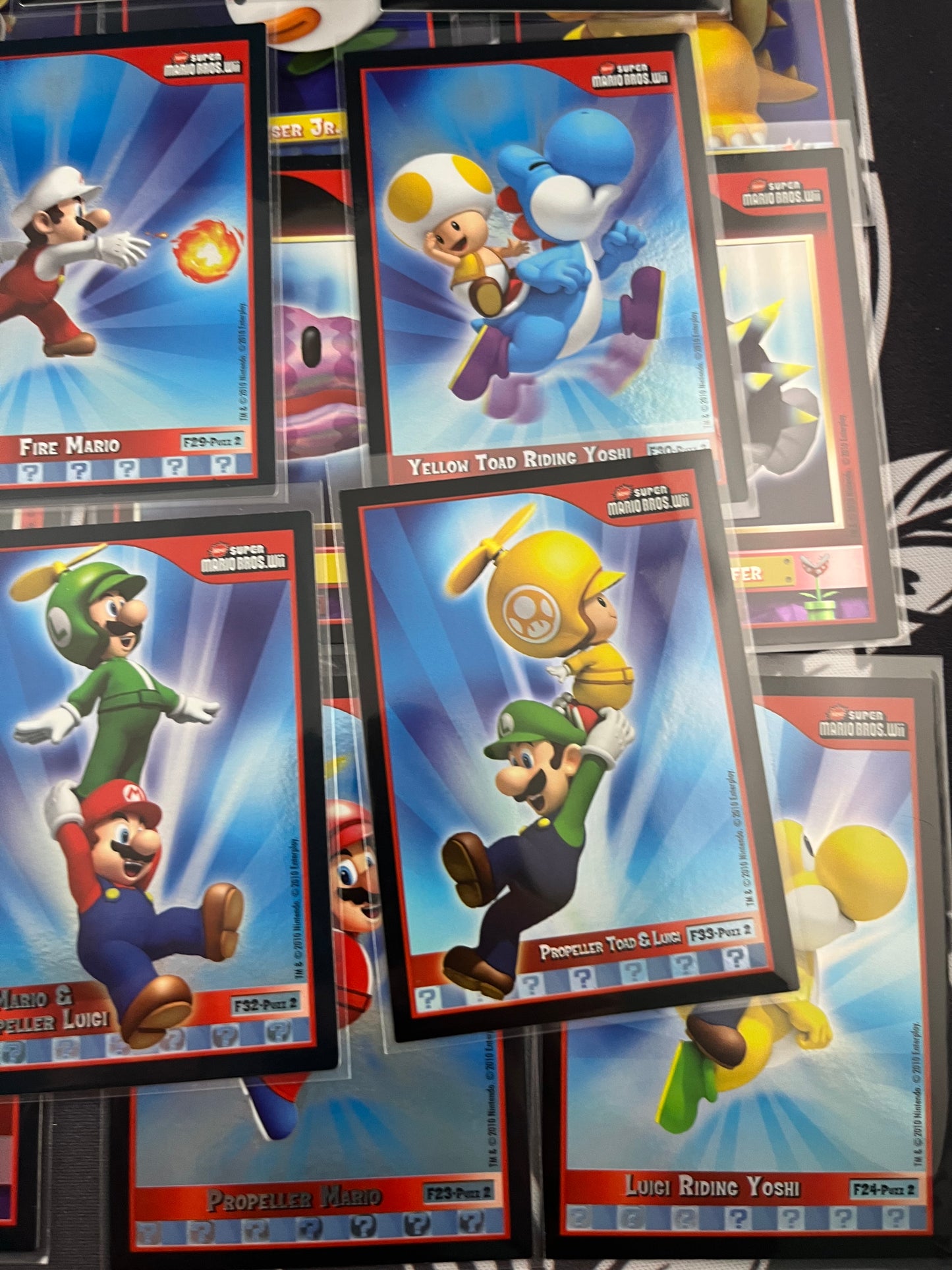 Super Mario Bros Foil Cards puzzle