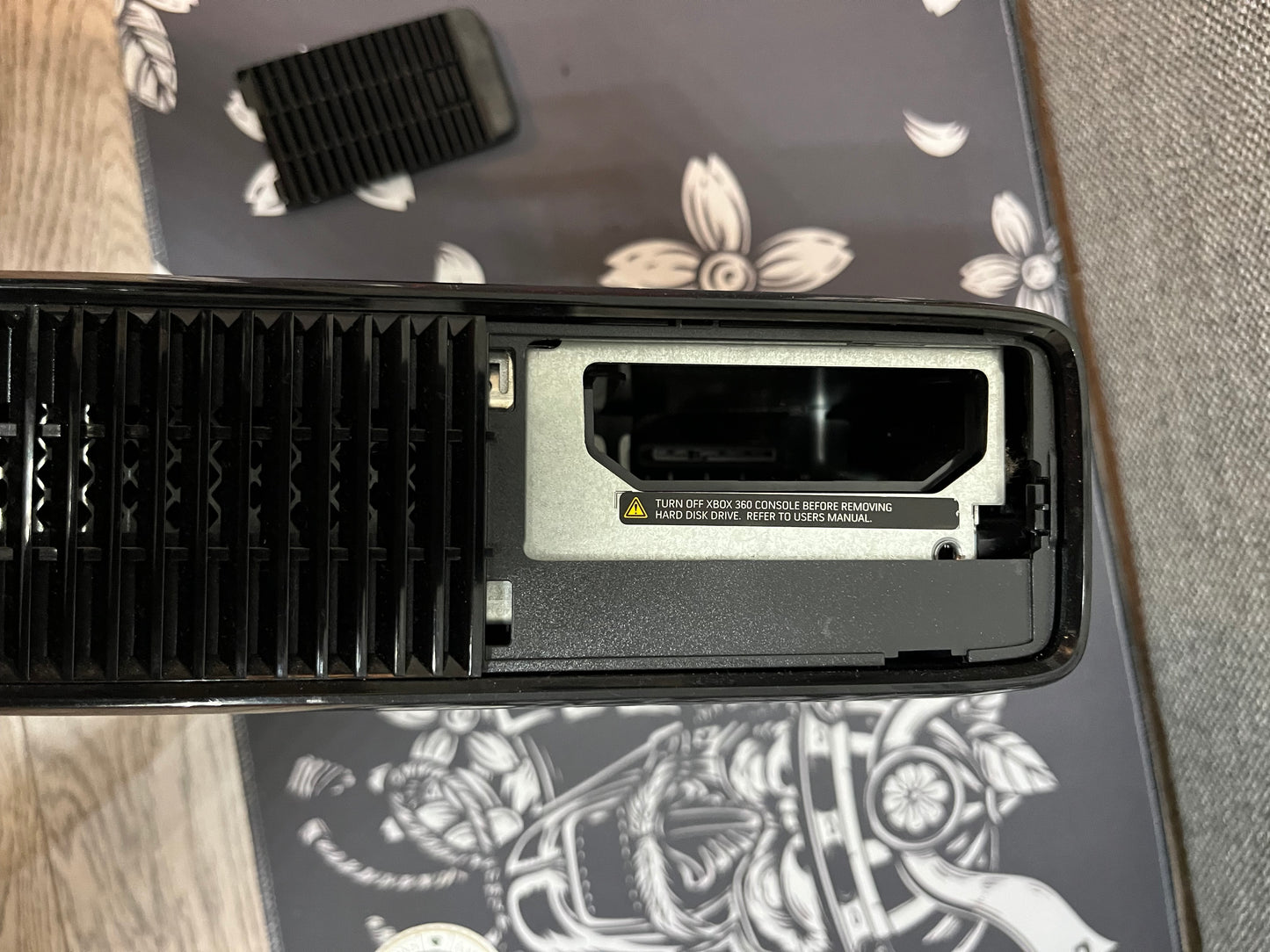 Xbox 360 Slim with 20 Games