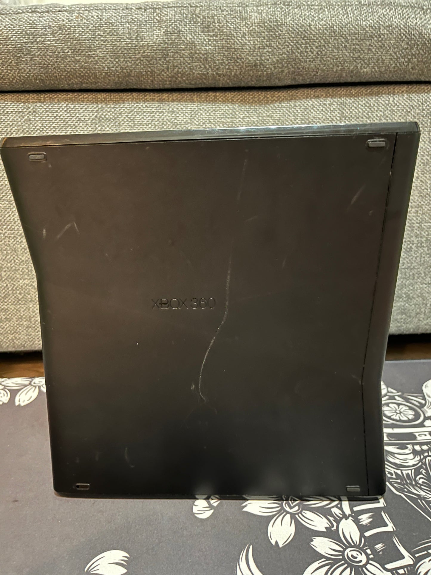 Xbox 360 Slim with 20 Games