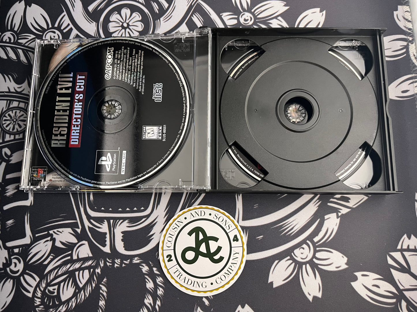 Resident Evil Director's Cut [2 Disc] Playstation (No Manual)