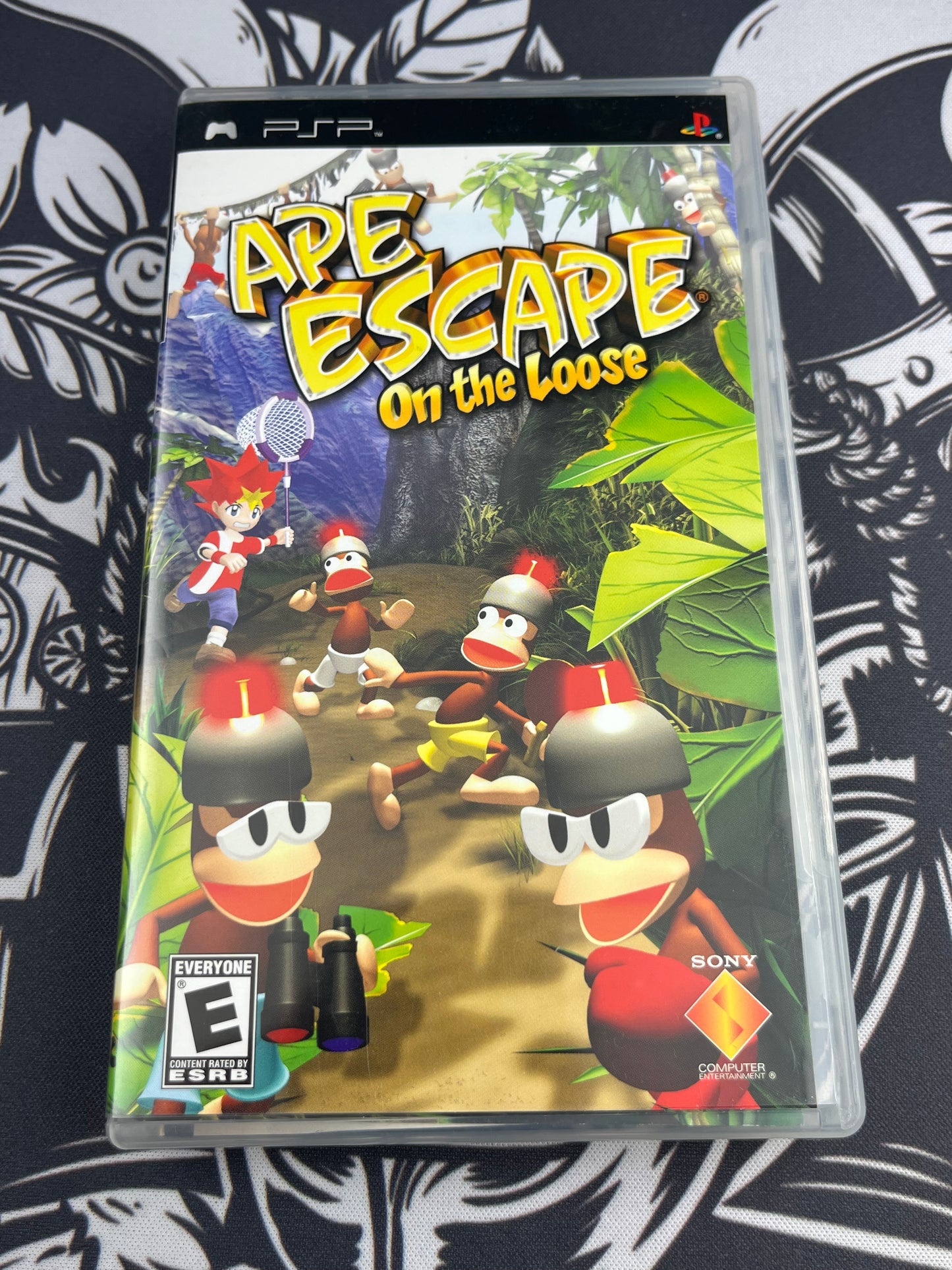 Ape Escape On the Loose PSP CIB