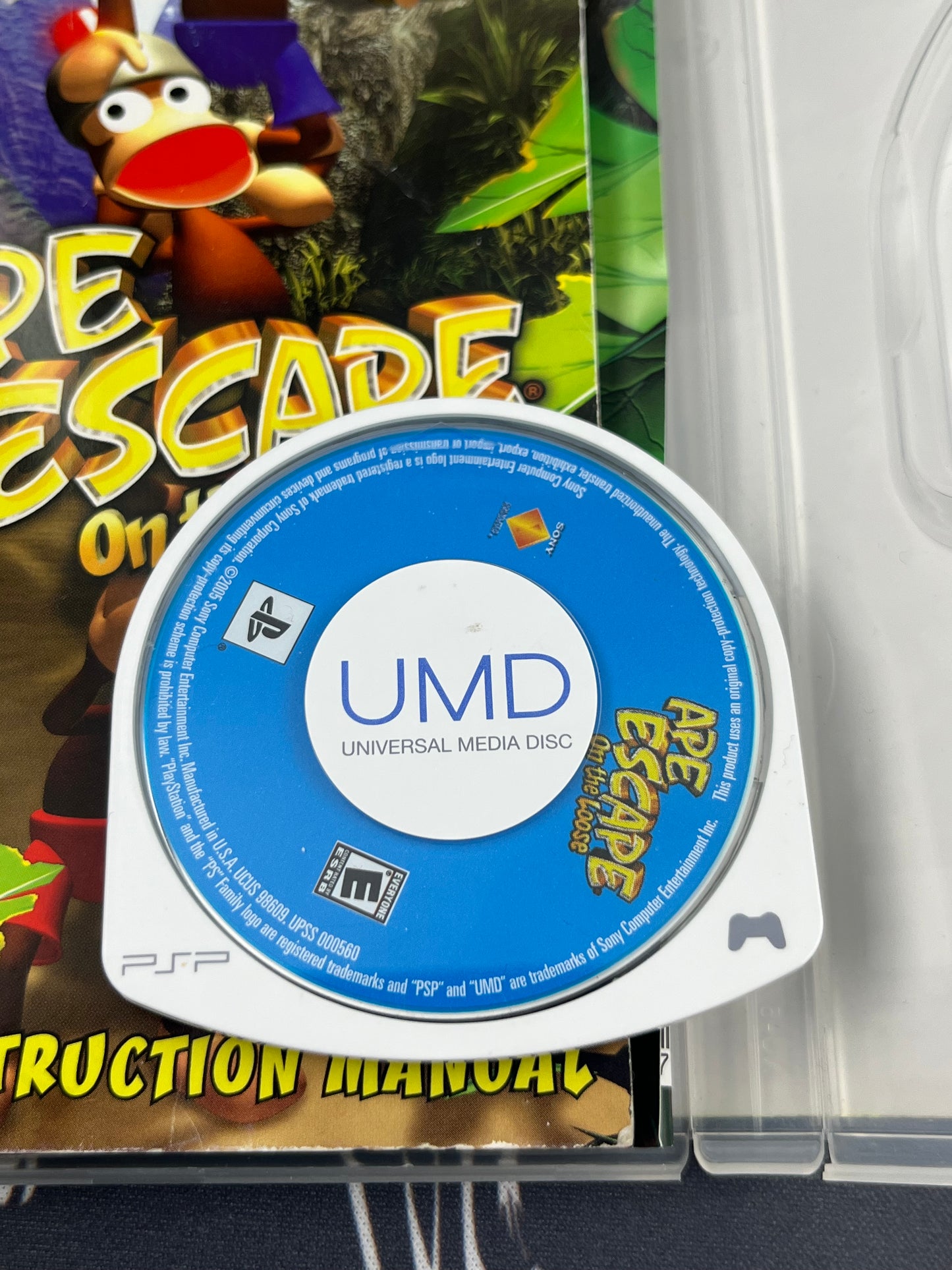 Ape Escape On the Loose PSP CIB